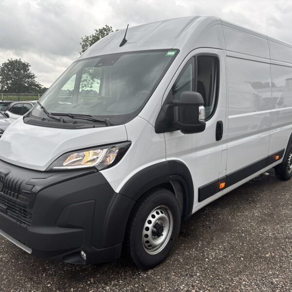 Peugeot Boxer Kasten 2.2 BlueHDi 140 L4H2 Heavy