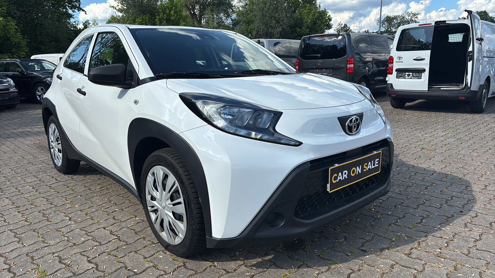 Toyota Aygo X 1.0 VVT-i Basis - Imagen 2